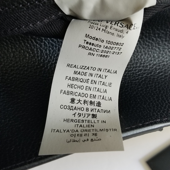 Versace La Medusa Chain Leather Hobo Bag Black - Picture 9 of 11